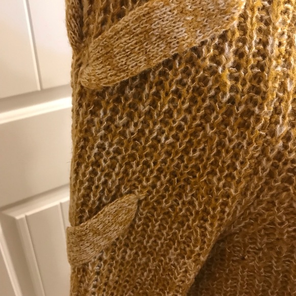 💛LOVE TREE Tie Sweater - Picture 4 of 8